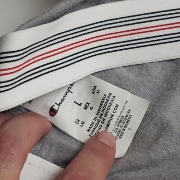 CHAMPION Top - Picture 5 of 5